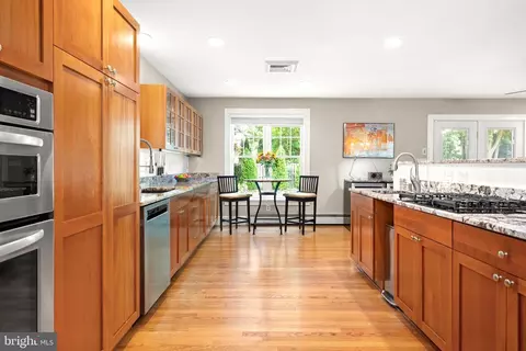 Kitchen - 8 Steele Ave, Annapolis, MD 21401 photo 5 of 6