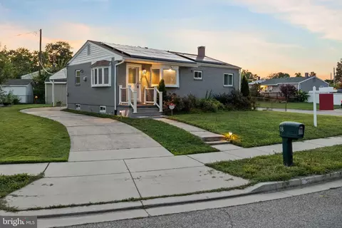 18 Harriet Dr, Glen Burnie, MD 21060