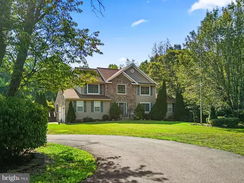 5245 Sands Rd, Lothian, MD 20711