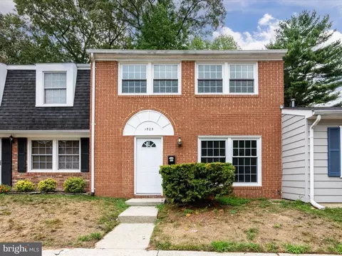 1703 Gaffney Ct, Crofton, MD 21114