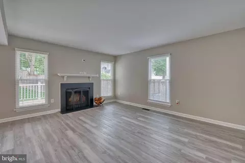 8070 Pendragon Way, Pasadena, MD 21122 photo 11