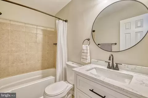 8070 Pendragon Way, Pasadena, MD 21122 photo 20