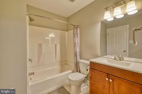 8070 Pendragon Way, Pasadena, MD 21122 photo 22