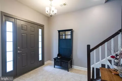 7529 Thicket Run, Hanover, MD 21076 photo 4