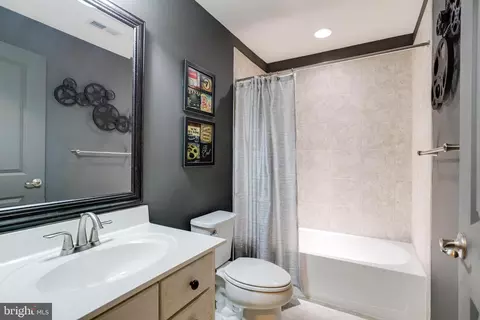 7529 Thicket Run, Hanover, MD 21076 photo 11