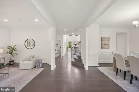 Entry Way - 151 Moore Rd, Arnold, MD 21012 photo 1 of 6