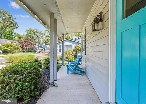 1400 Stonecreek Rd, Annapolis, MD 21403 photo 2