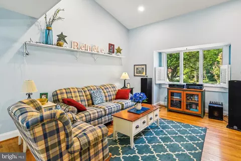 1400 Stonecreek Rd, Annapolis, MD 21403 photo 4