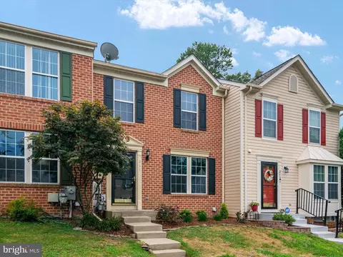 211 Foxmanor Ln, Glen Burnie, MD 21061