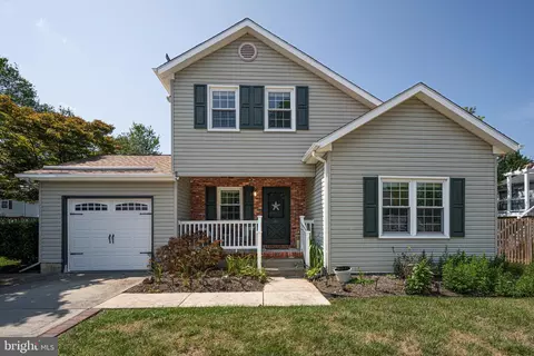 1911 Tilghman Dr, Crofton, MD 21114