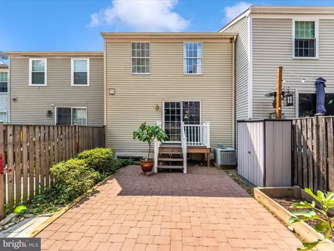 Exterior - 1827 Log Mill Pl, Crofton, MD 21114 photo 6 of 13
