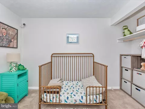 Bedroom - 1827 Log Mill Pl, Crofton, MD 21114 photo 7 of 12