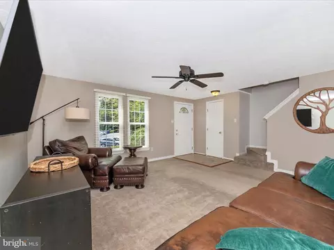 Living - 1827 Log Mill Pl, Crofton, MD 21114 photo 3 of 5