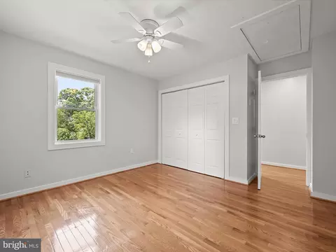 Bedroom - 341 Edgewater Rd, Pasadena, MD 21122 photo 4 of 8