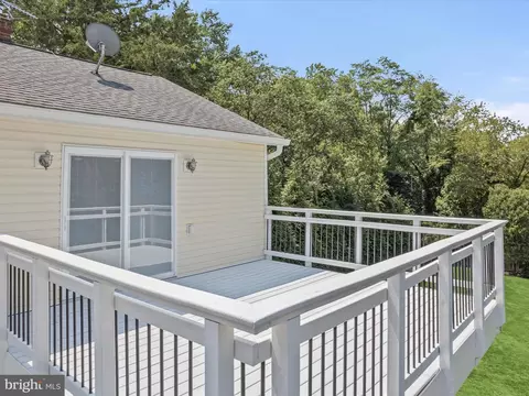 Exterior - 341 Edgewater Rd, Pasadena, MD 21122 photo 11 of 16