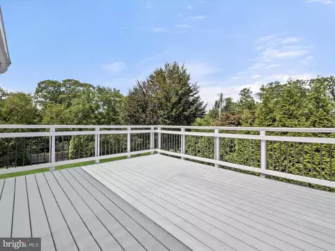 Exterior - 341 Edgewater Rd, Pasadena, MD 21122 photo 10 of 16