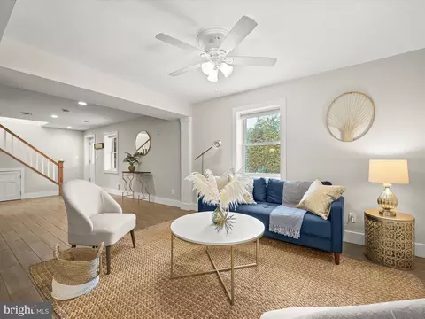 Living - 341 Edgewater Rd, Pasadena, MD 21122 photo 1 of 2