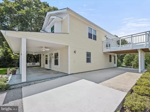 Exterior - 341 Edgewater Rd, Pasadena, MD 21122 photo 9 of 16