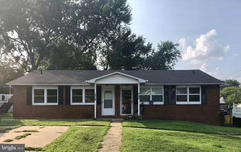 218 Chelsea Rd, Pasadena, MD 21122