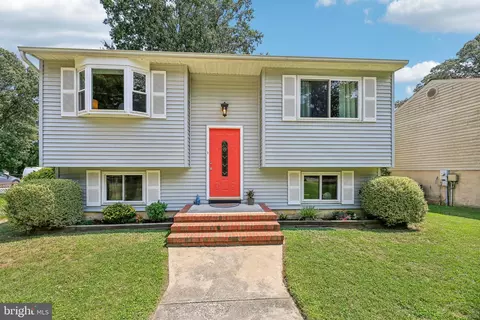 323 Dorchester Rd, Pasadena, MD 21122