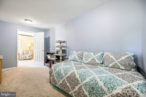 323 Dorchester Rd, Pasadena, MD 21122 photo 25