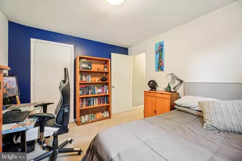 323 Dorchester Rd, Pasadena, MD 21122 photo 29