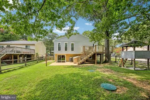 323 Dorchester Rd, Pasadena, MD 21122 photo 35
