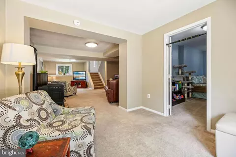 323 Dorchester Rd, Pasadena, MD 21122 photo 23