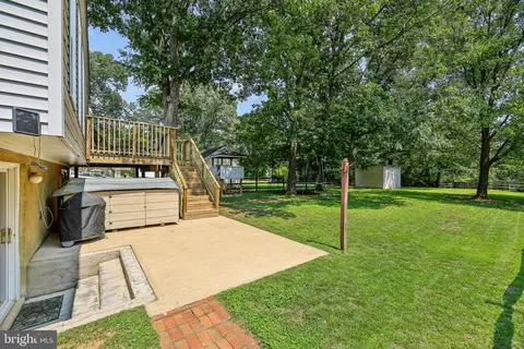323 Dorchester Rd, Pasadena, MD 21122 photo 33