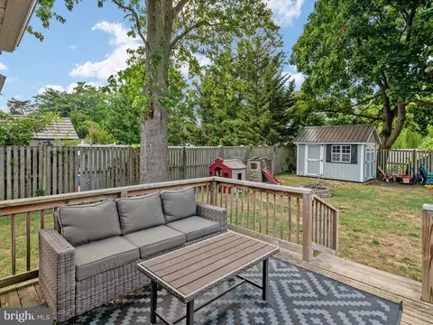228 Dale Rd, Pasadena, MD 21122 photo 13
