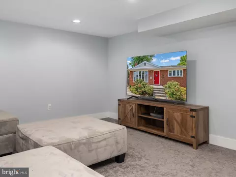 228 Dale Rd, Pasadena, MD 21122 photo 25