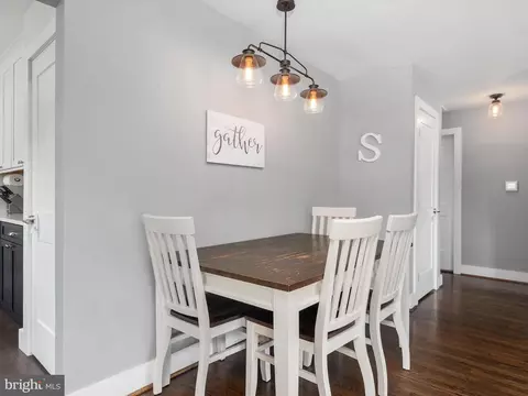 228 Dale Rd, Pasadena, MD 21122 photo 6