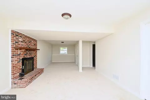 30 Johnson Rd, Pasadena, MD 21122 photo 33