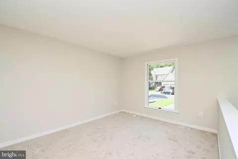 30 Johnson Rd, Pasadena, MD 21122 photo 9