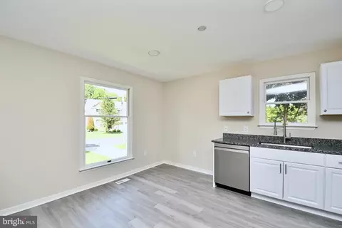 30 Johnson Rd, Pasadena, MD 21122 photo 12