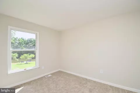 30 Johnson Rd, Pasadena, MD 21122 photo 22