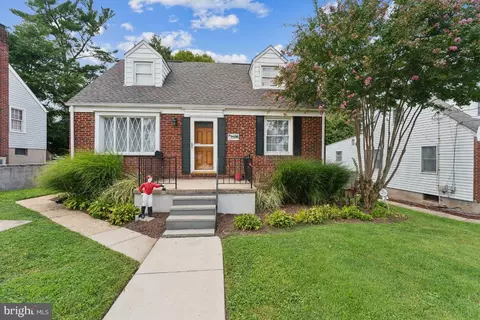 36 Mansion Rd, Linthicum Heights, MD 21090