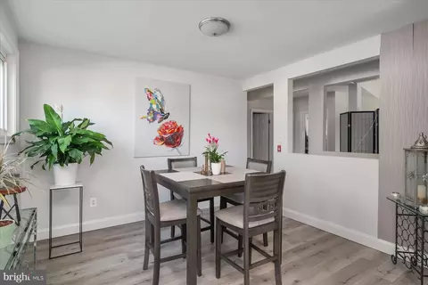 Dining - 264 Carroll Rd, Pasadena, MD 21122 photo 1 of 2