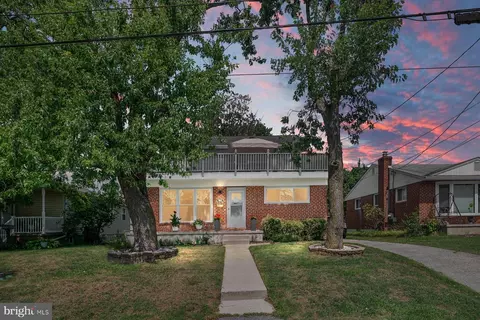 Exterior - 264 Carroll Rd, Pasadena, MD 21122 photo 1 of 9