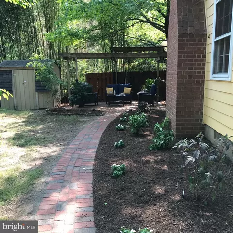 Exterior - 400 Hillsmere Dr, Annapolis, MD 21403 photo 21 of 28