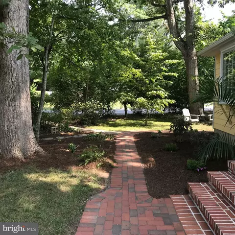 Exterior - 400 Hillsmere Dr, Annapolis, MD 21403 photo 19 of 28