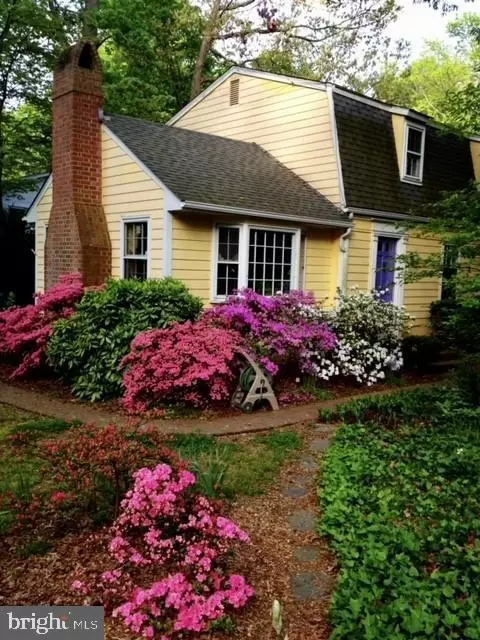 Exterior - 400 Hillsmere Dr, Annapolis, MD 21403 photo 3 of 28