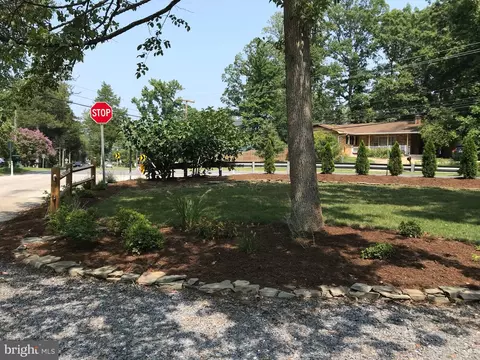 Exterior - 400 Hillsmere Dr, Annapolis, MD 21403 photo 26 of 28