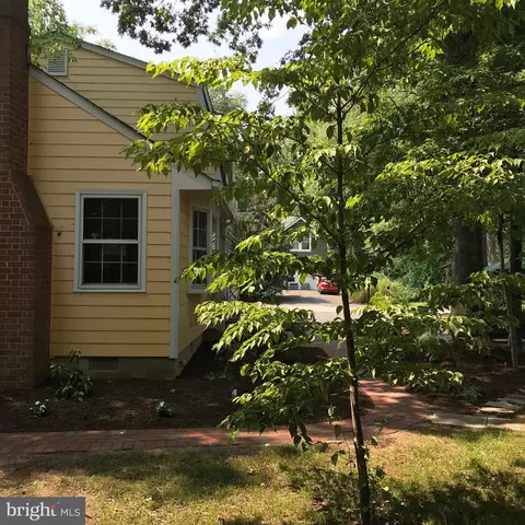 Exterior - 400 Hillsmere Dr, Annapolis, MD 21403 photo 22 of 28
