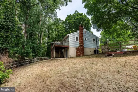 Exterior - 876 Windsong Dr, Arnold, MD 21012 photo 5 of 8