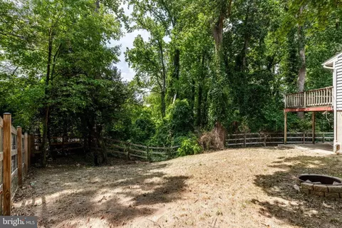 Exterior - 876 Windsong Dr, Arnold, MD 21012 photo 4 of 8