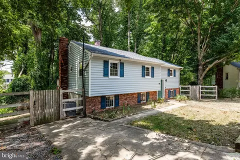 Exterior - 876 Windsong Dr, Arnold, MD 21012 photo 1 of 8