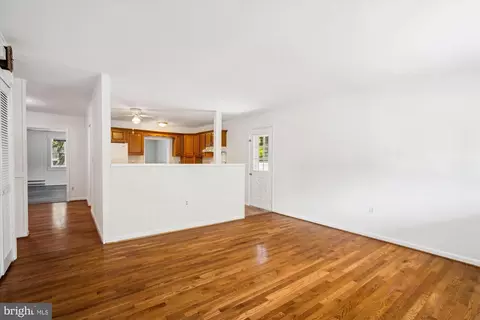 242 Marganza S, Laurel, MD 20724 photo 7