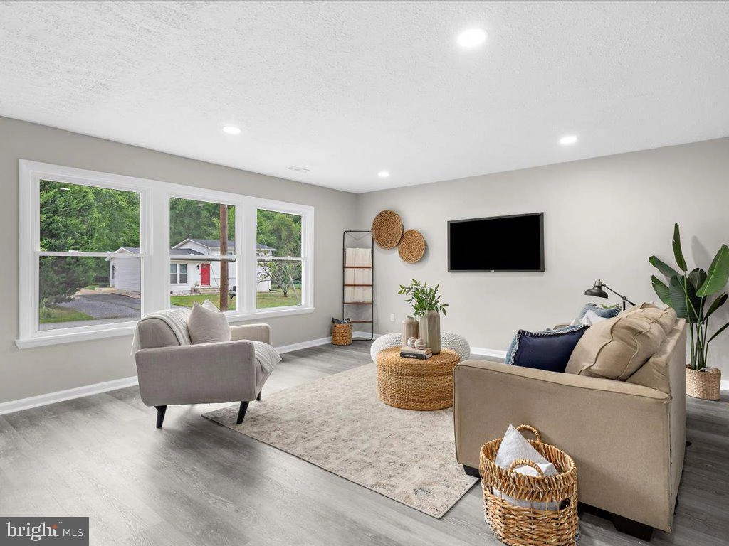 106 Reavis Rd, Hanover, MD 21076 photo 6
