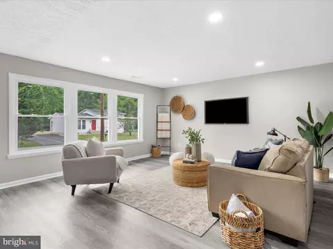 106 Reavis Rd, Hanover, MD 21076 photo 6